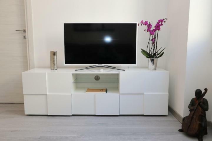 Exclusive Really Downtown - Free Private Parking Included! *