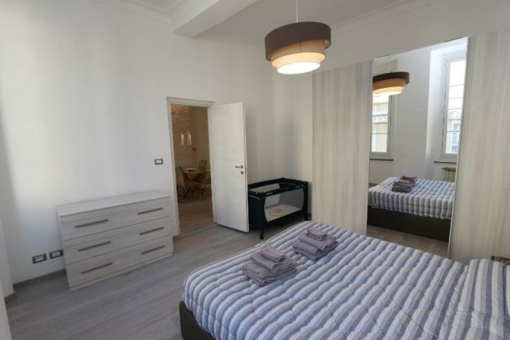 Exclusive Really Downtown - Free Private Parking Included! Genoa