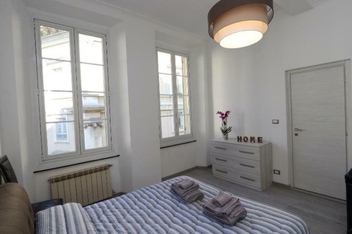 Exclusive Really Downtown - Free Private Parking Included! Apartment *